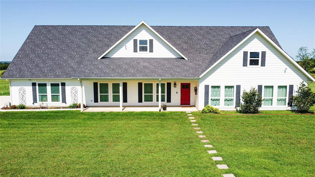 121 County Road 2571, Alvord, TX 76225