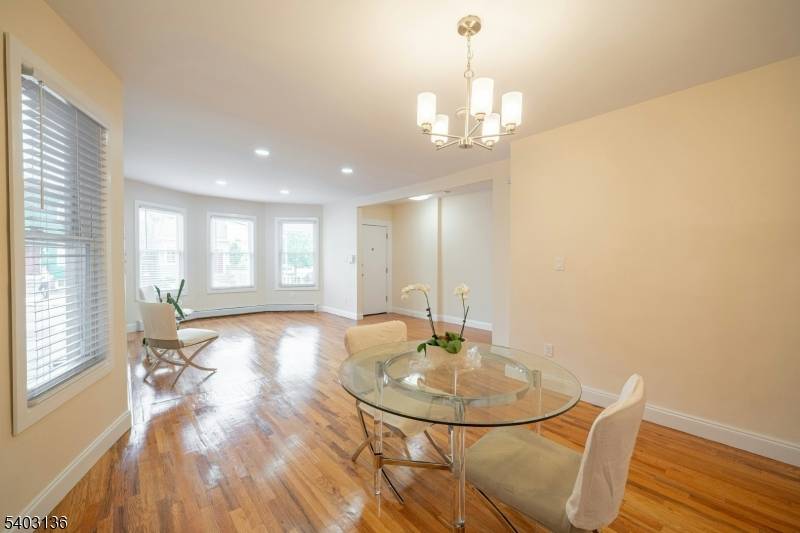 162 Glenwood Ave, Jersey City, NJ 07306
