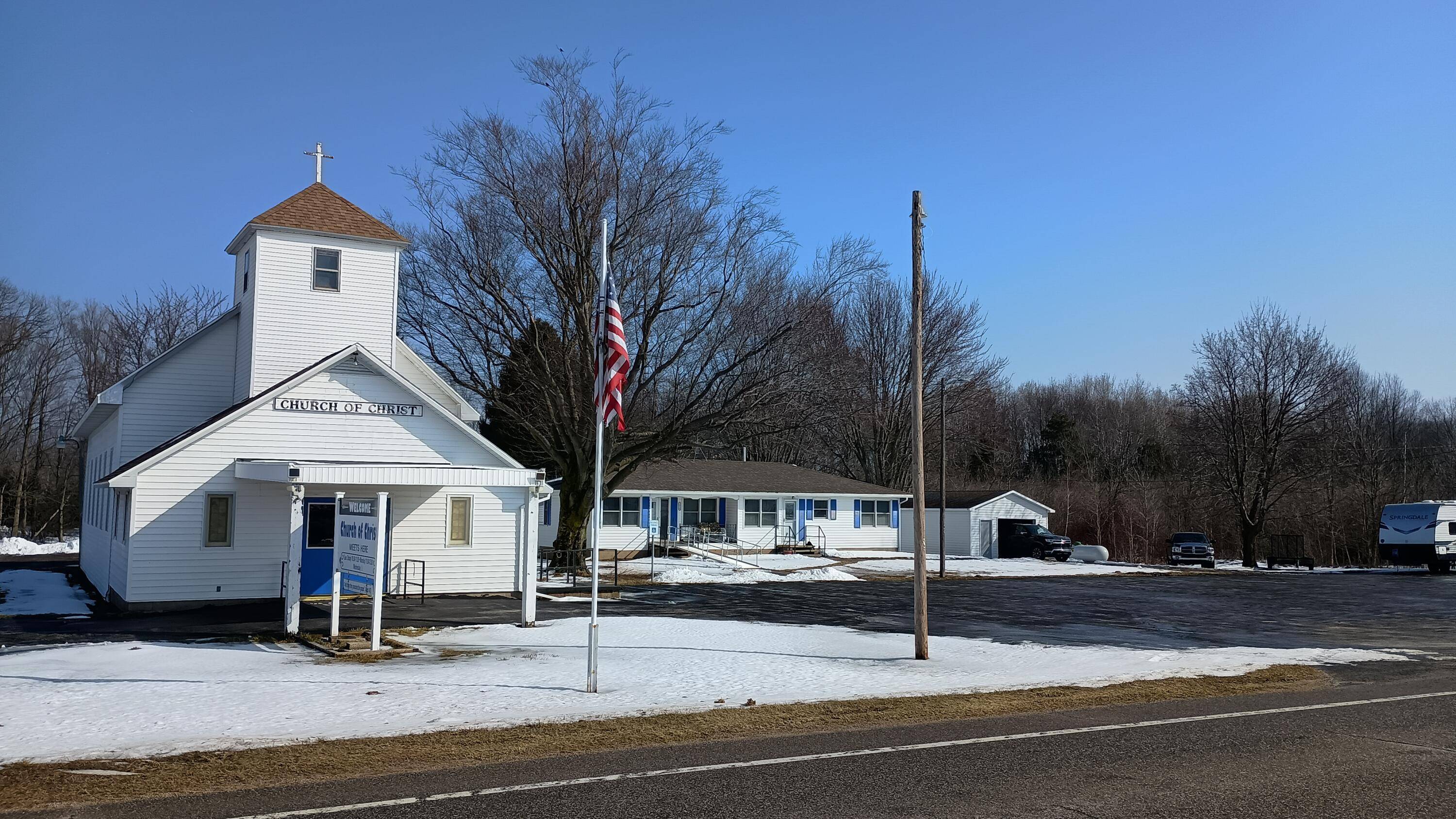 3816 W Fountain RD, Victory Twp, MI 49431