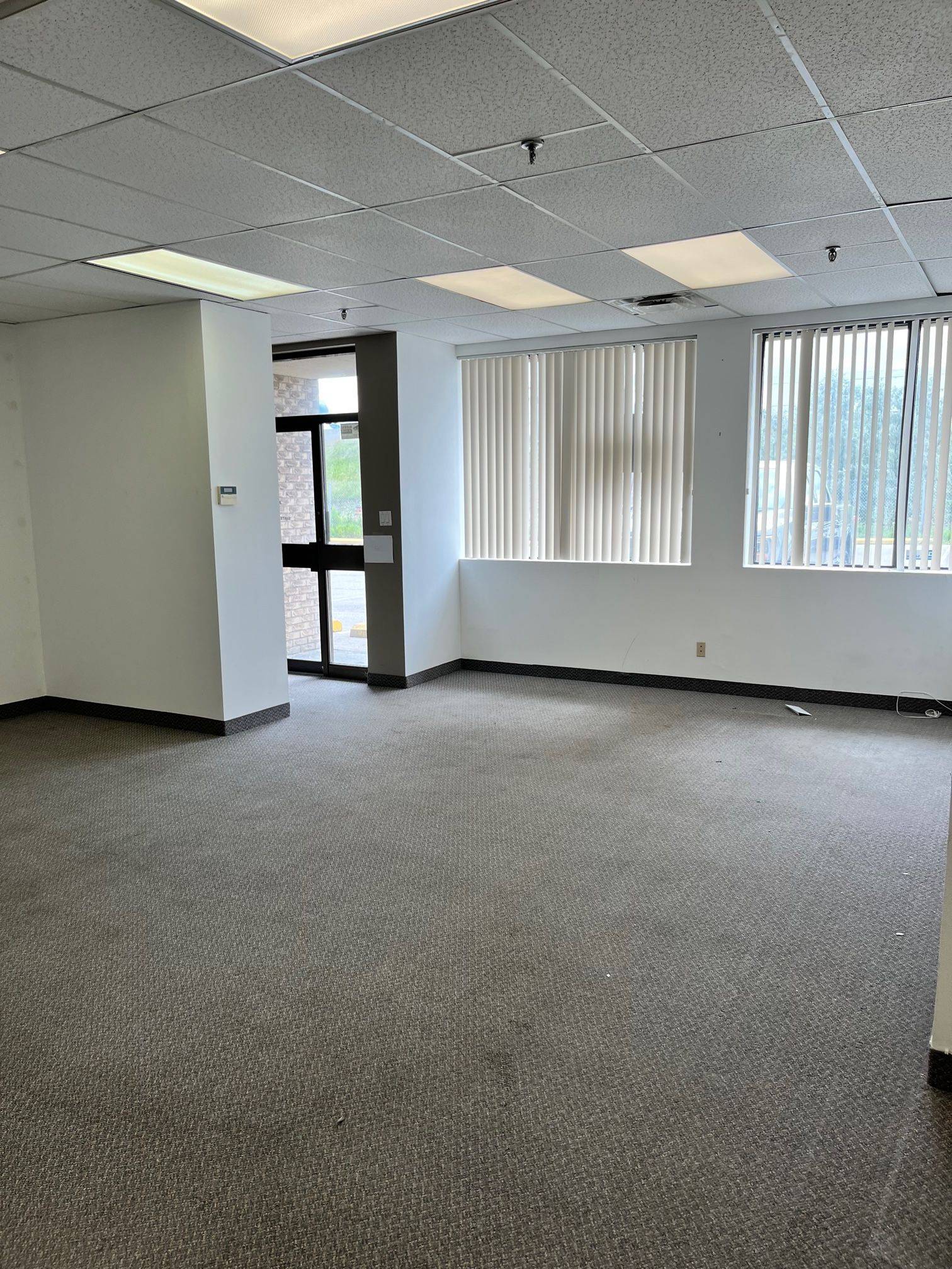 557 Dixon RD #124, Toronto W10, ON M9W 6K1