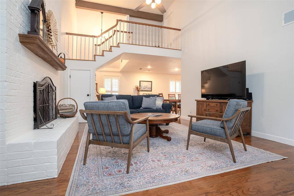 3812 Lands End Street, Fort Worth, TX 76109