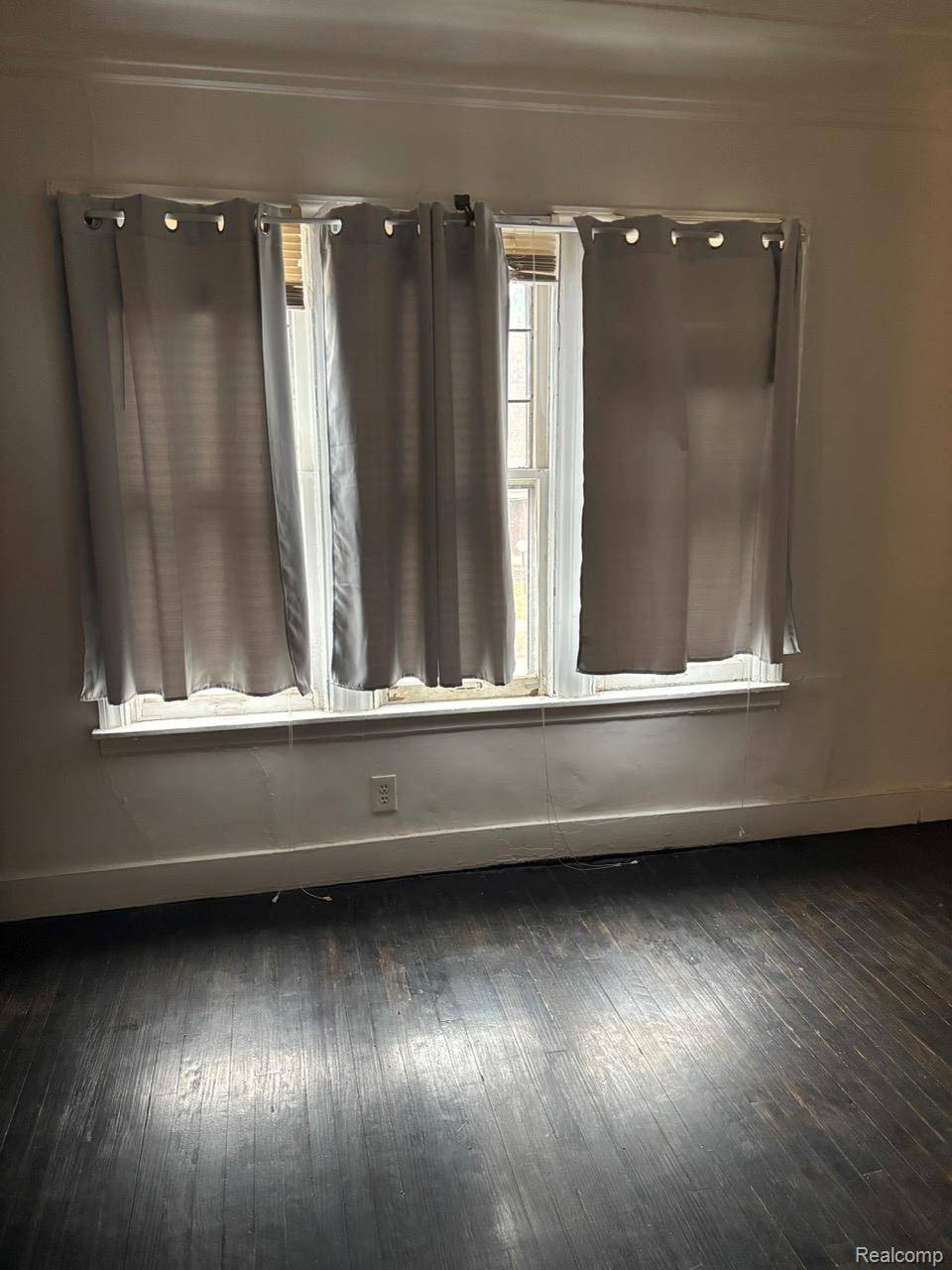 6058 Harrell ST, Detroit, MI 48213