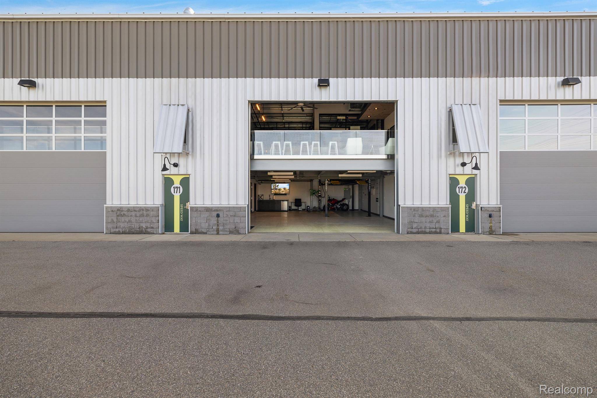 171 Speed Way, Pontiac, MI 48341