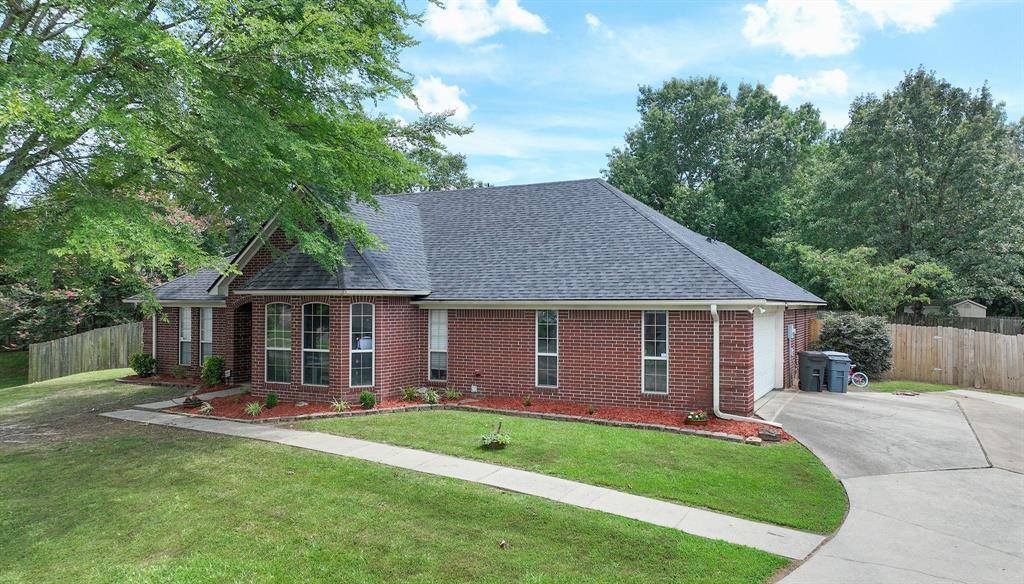 204 Boulder Ridger Cir, Texarkana, AR 71854