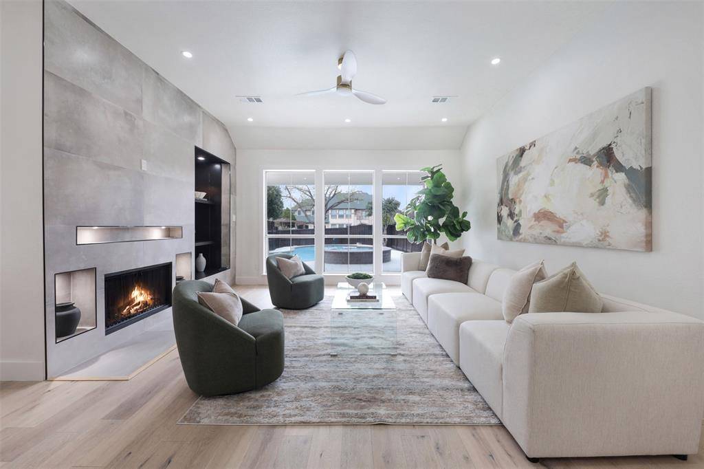 1839 Pecan Grove, Carrollton, TX 75007