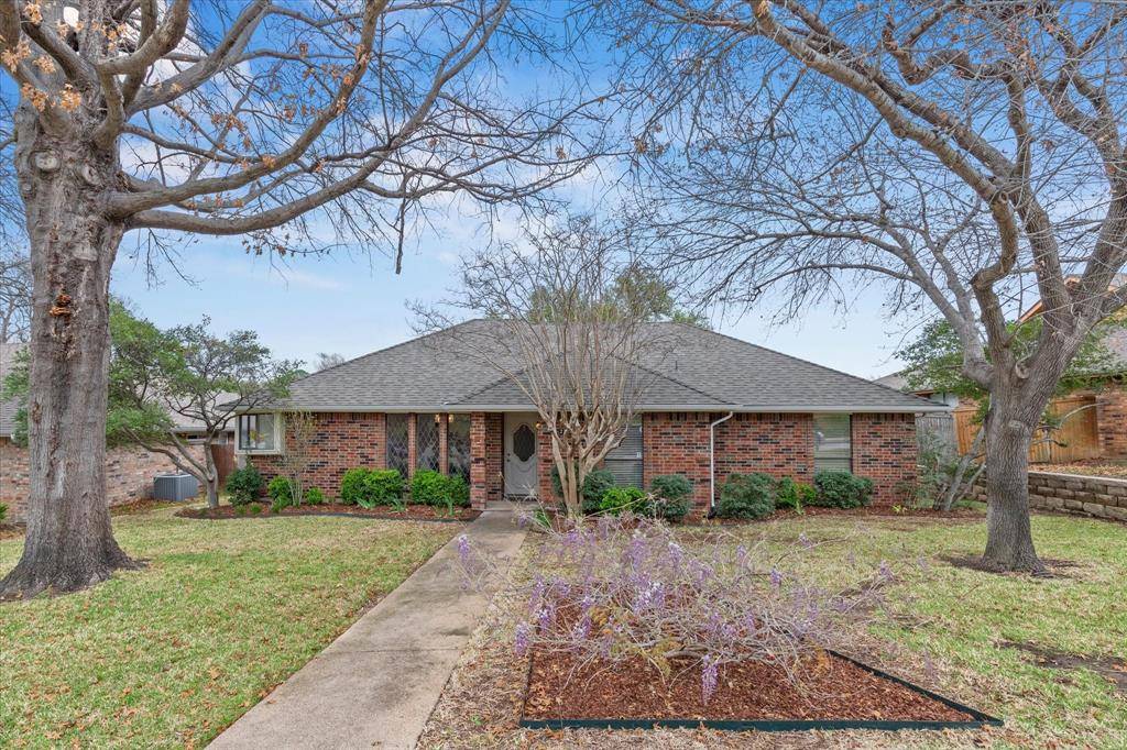 2722 Gold Rush Lane, Carrollton, TX 75007