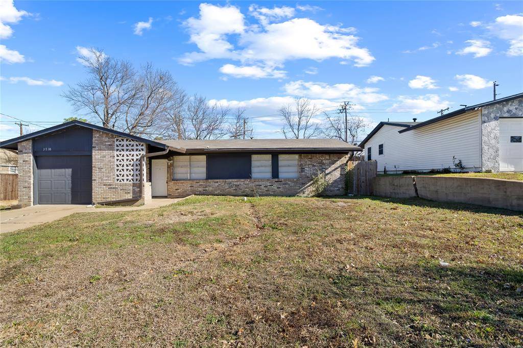3718 Yellowstone Street, Irving, TX 75062