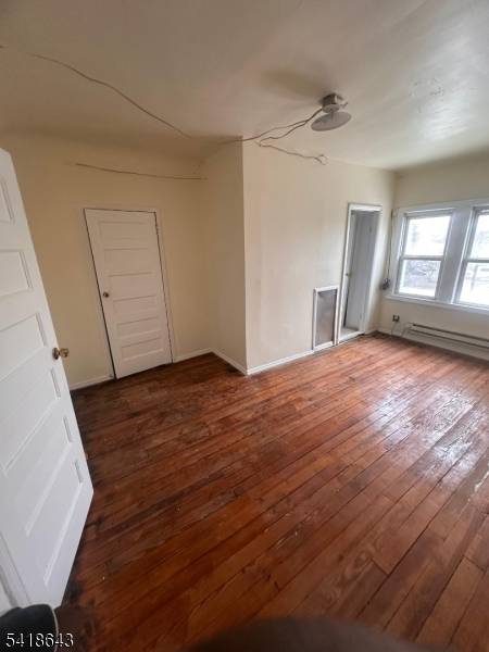45 Finlay Pl, Newark City, NJ 07106