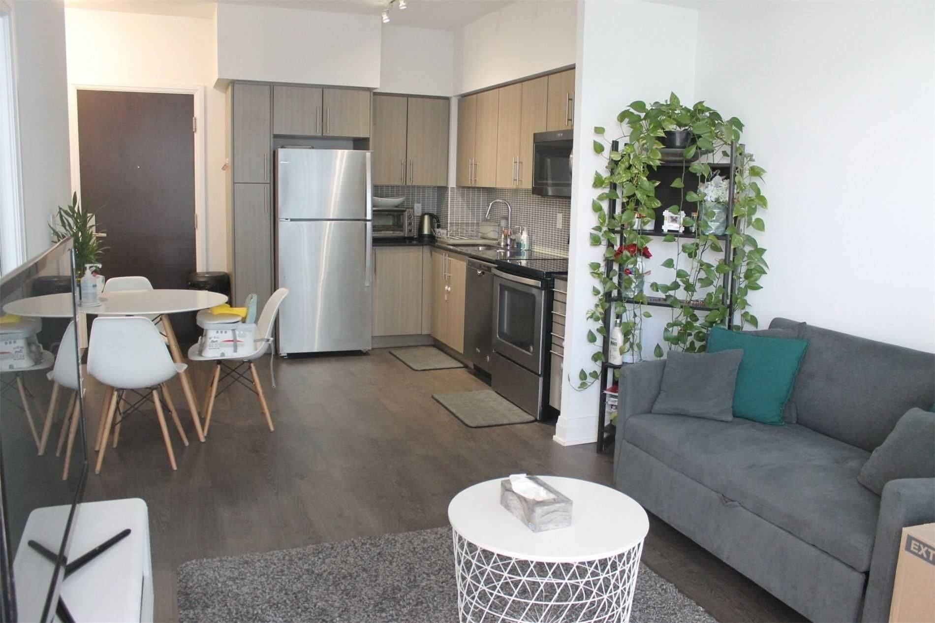 55 Speers RD #1513, Oakville, ON L6K 3R6