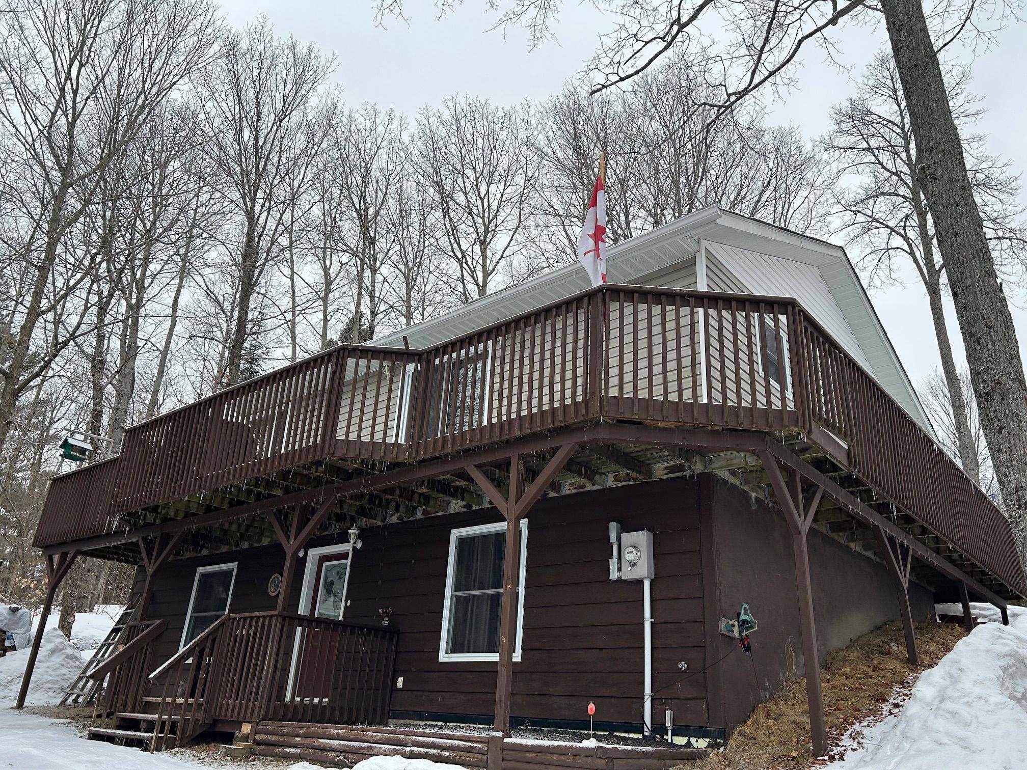 475 Chapman DR E, Magnetawan, ON P0A 1C0