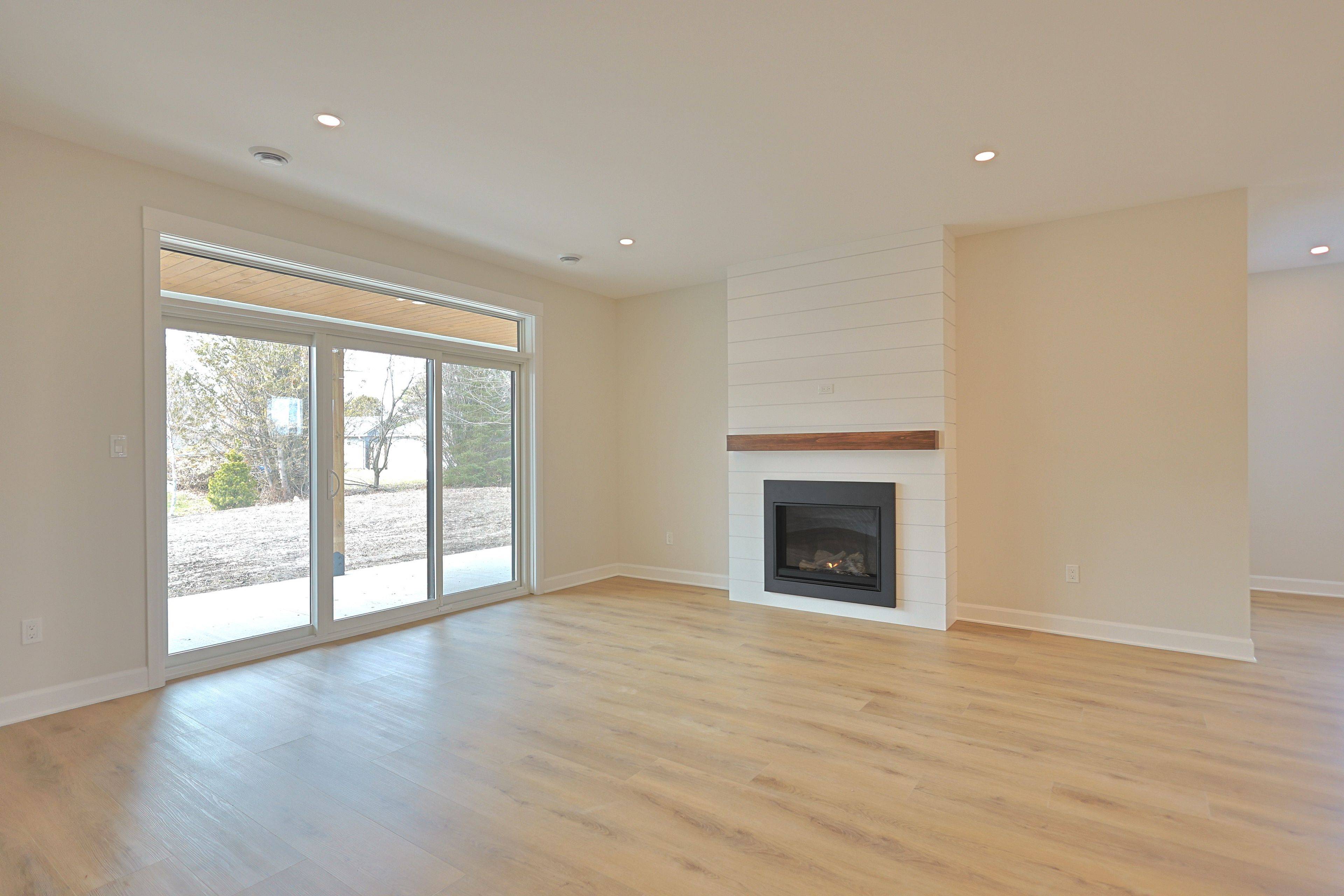 72623 Stanley ST, Bluewater, ON N0M 2T0