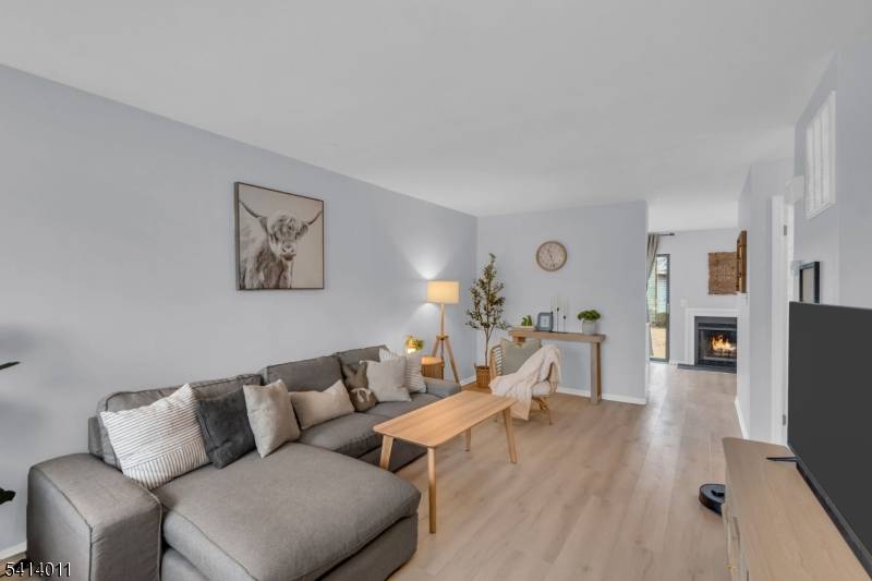 85 Wood Duck Ct, Allamuchy Twp., NJ 07840