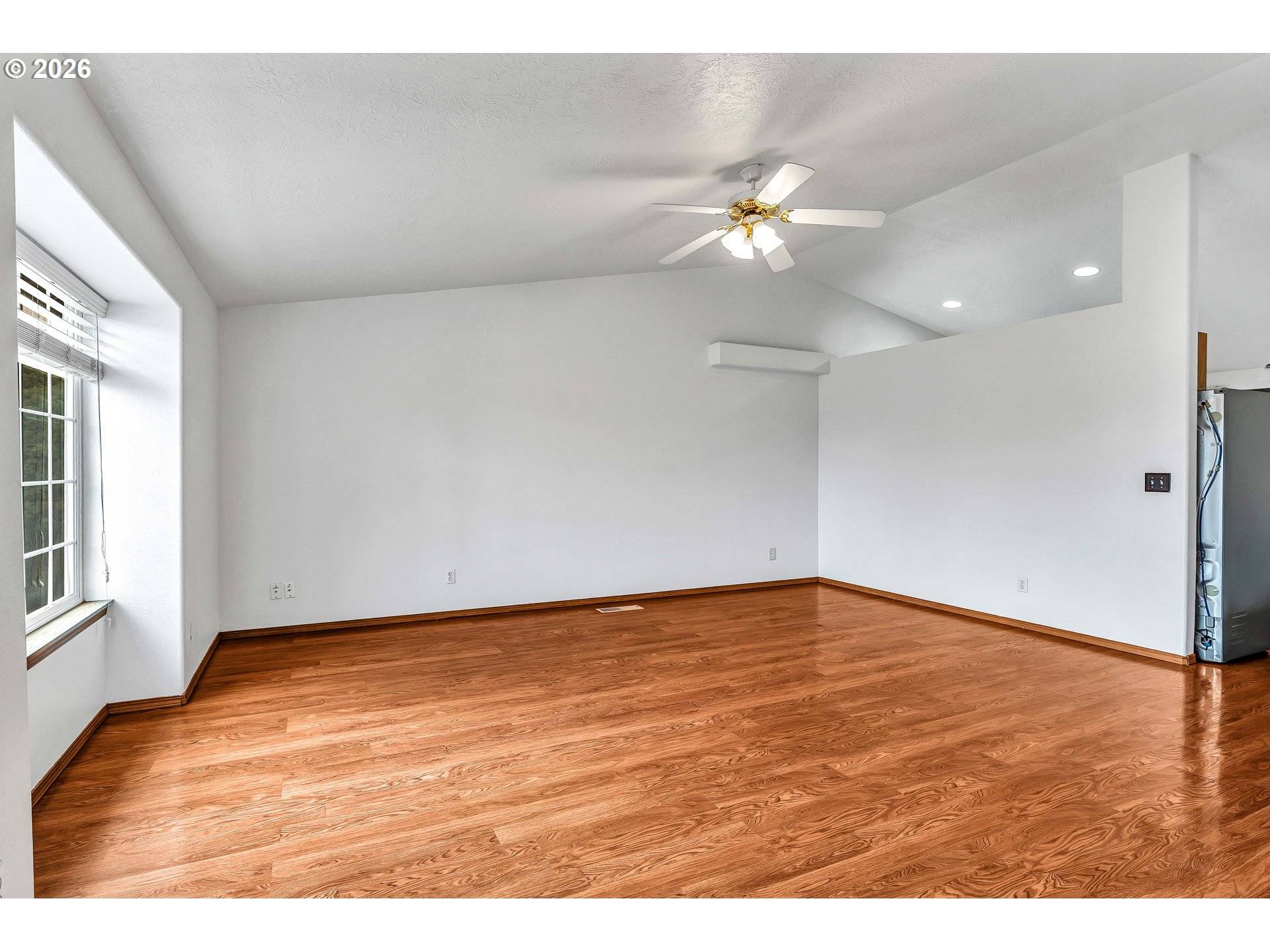 351 ELMA CT, Salem, OR 97301