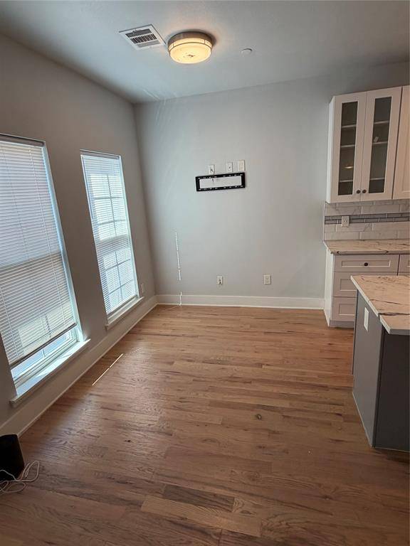 2318 Stutz Drive #C5, Dallas, TX 75235