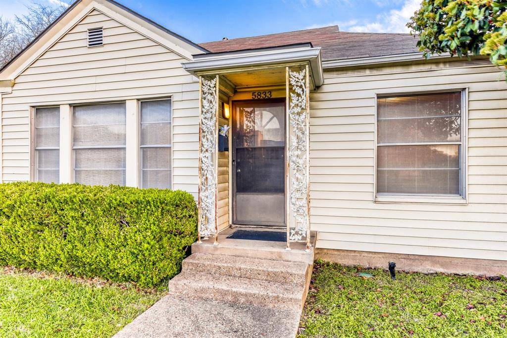 5833 E Mockingbird Lane, Dallas, TX 75206