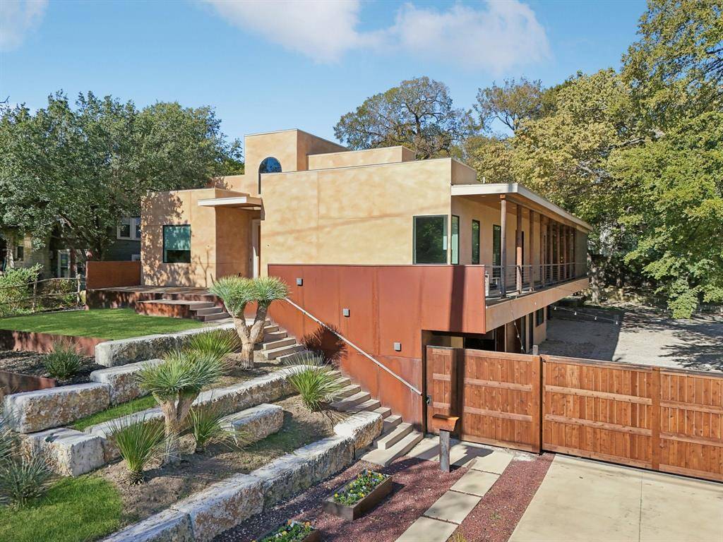 8635 San Leandro Drive, Dallas, TX 75218