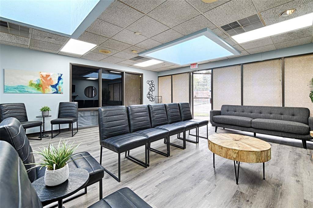 1425 N O Connor Road, Irving, TX 75061