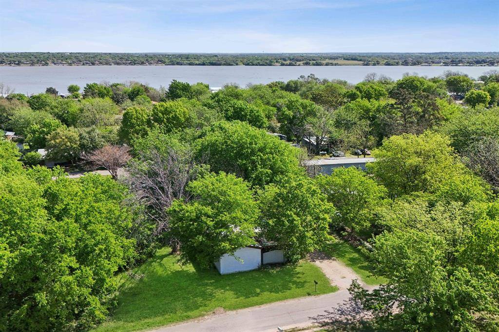 3719 Hedge Row Street, Granbury, TX 76048