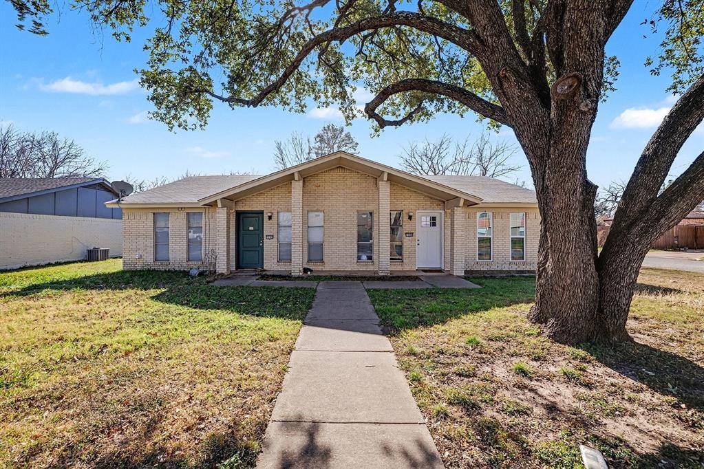 7700 Mary Drive #7702, North Richland Hills, TX 76180