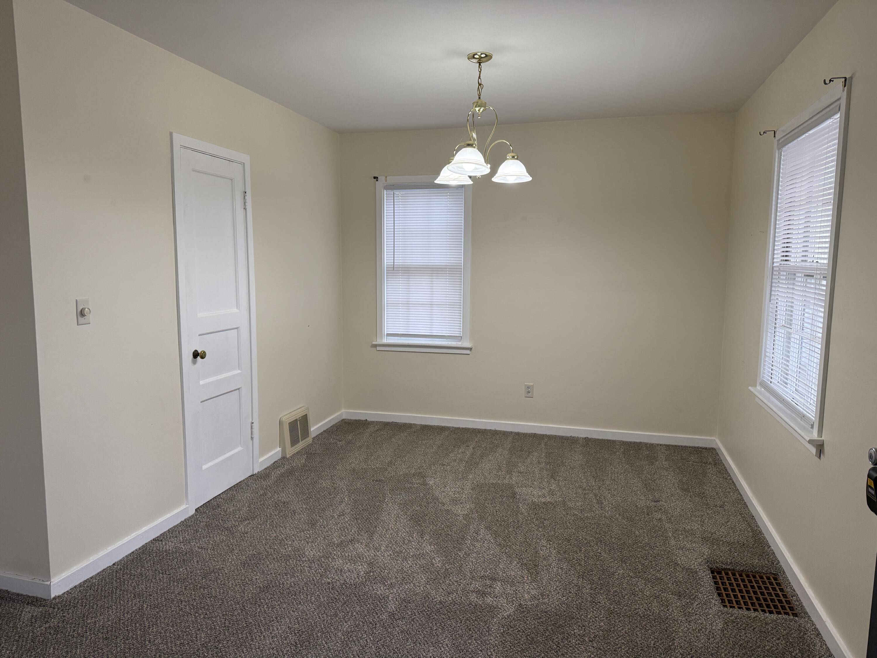 907 Sheridan CT, Albion City, MI 49224