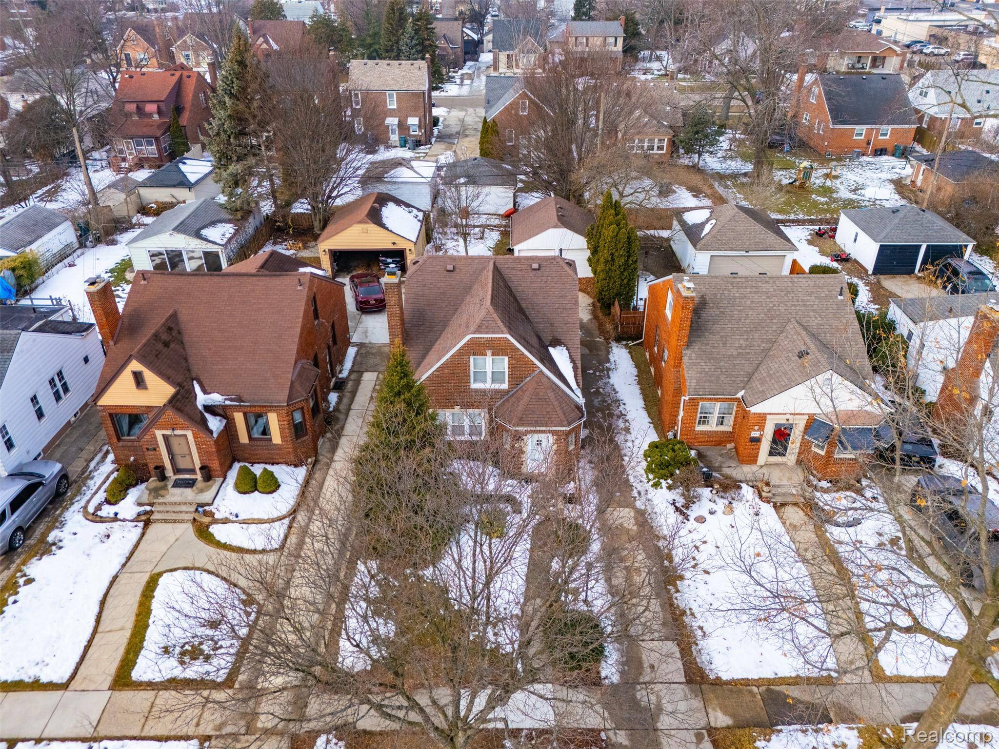 2045 N ELIZABETH ST, Dearborn, MI 48128