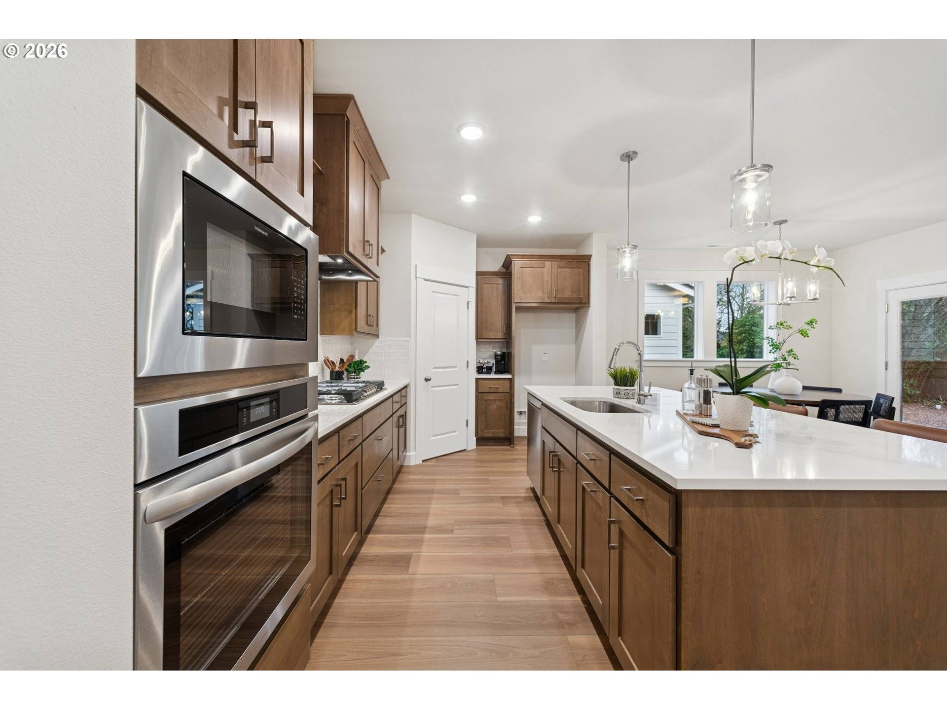 16546 SW Deer TER, Durham, OR 97224