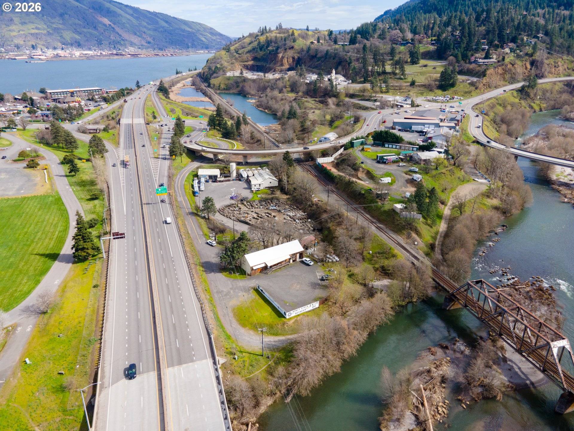 2680 DOCK RD, Hood River, OR 97031