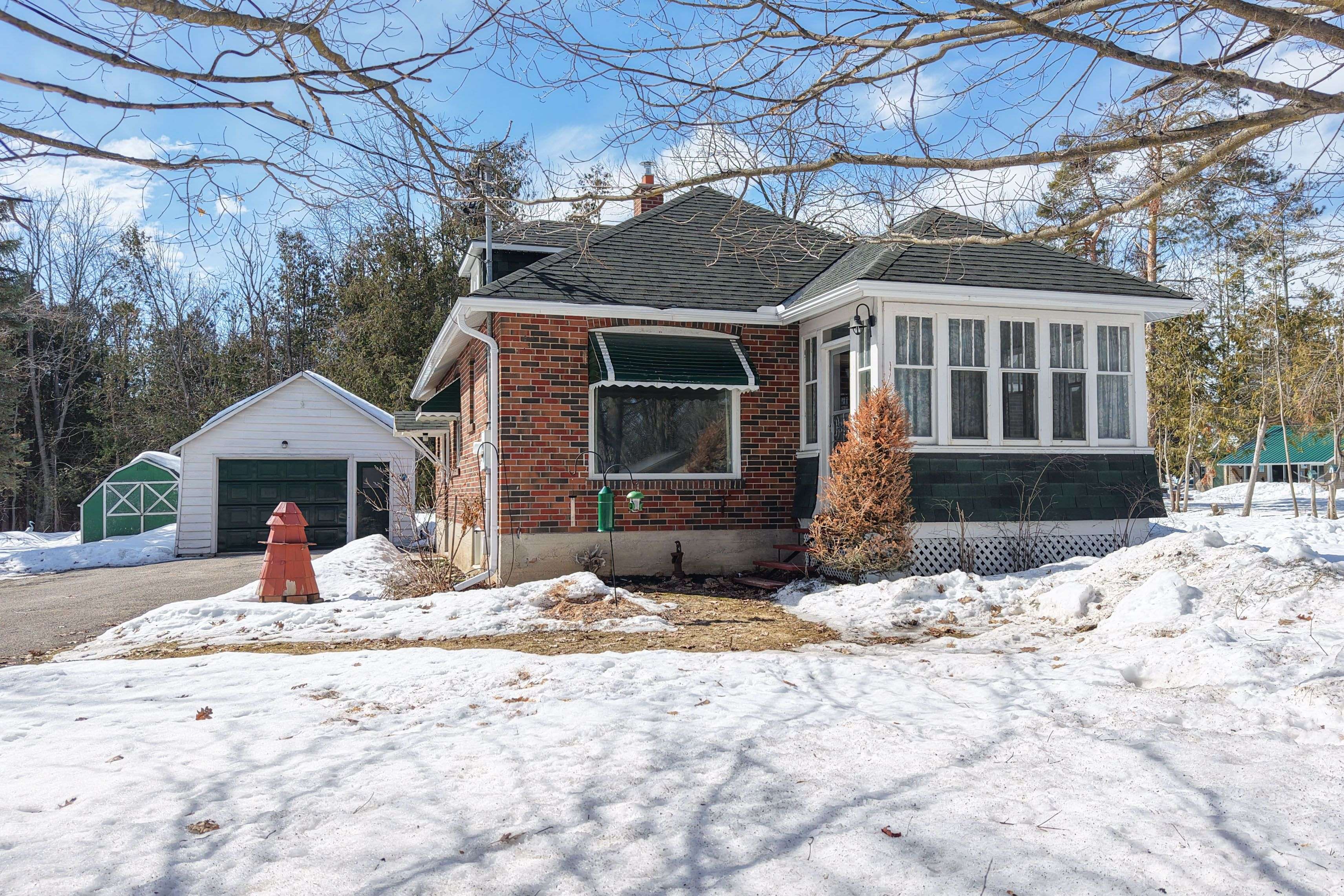 330 11 Line S, Oro-medonte, ON L0L 1T0