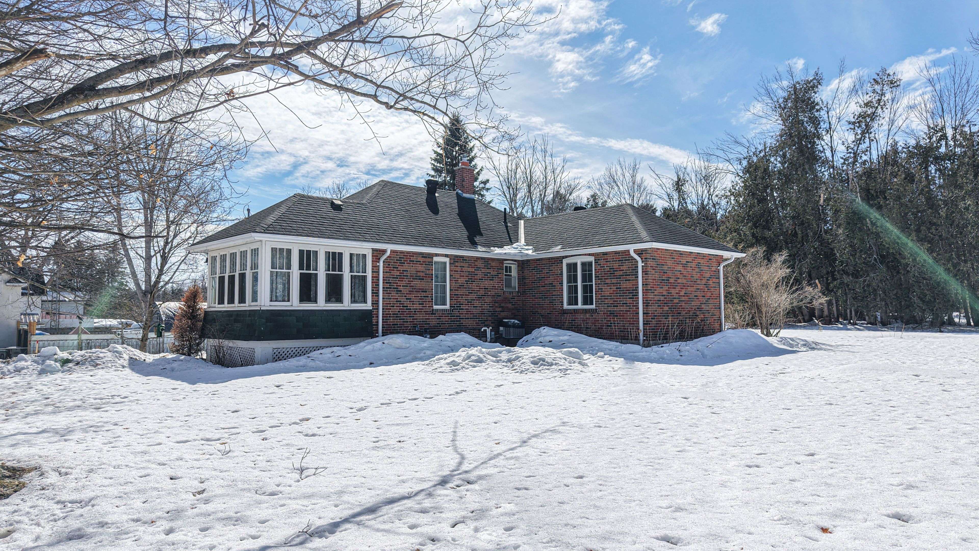 330 11 Line S, Oro-medonte, ON L0L 1T0