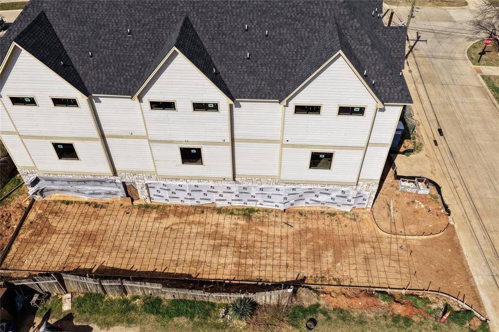 299 301 303 W Oak Street, Mansfield, TX 76063