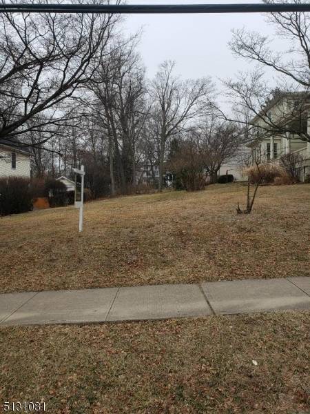 51 Crane St, Caldwell Boro Twp., NJ 07006