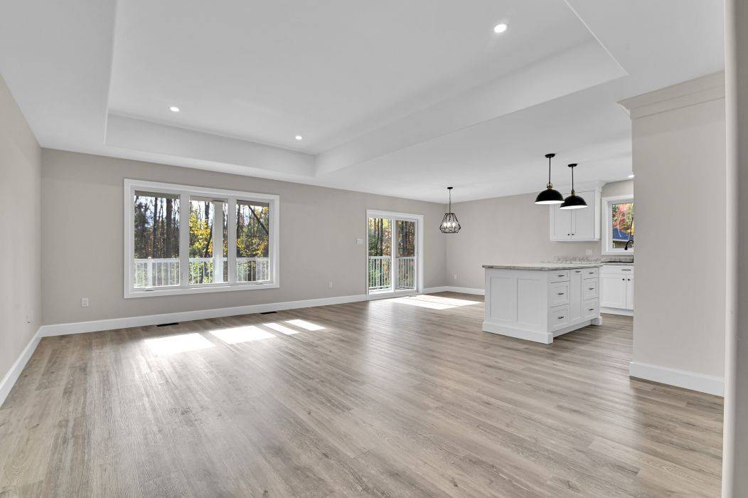 116 Storyland RD, Horton, ON K7V 3Z8