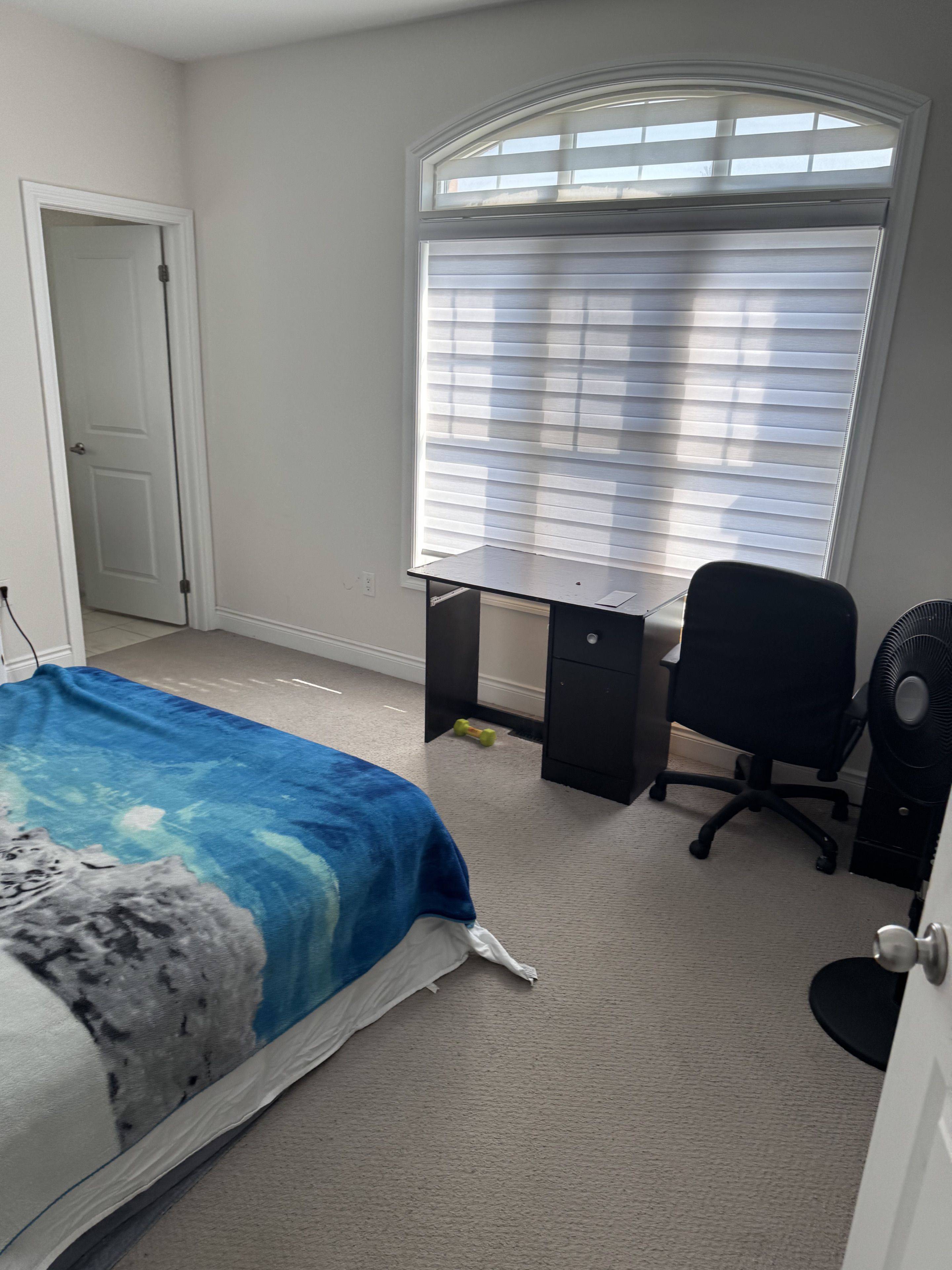 2 Gold Creek ST, Vaughan, ON L4H 4R1