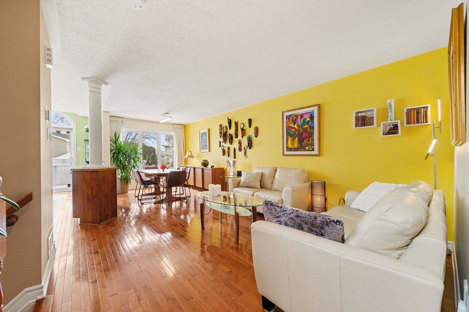 154 Marrissa AVE, Beacon Hill North - South And Area, ON K1J 0A6