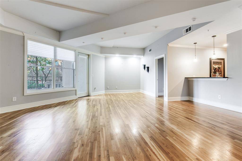 5055 Addison Circle #205, Addison, TX 75001