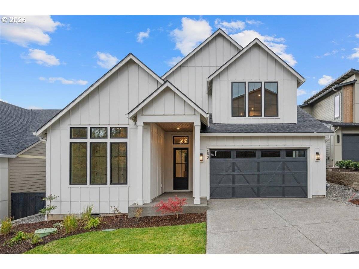 760 N V ST, Washougal, WA 98671