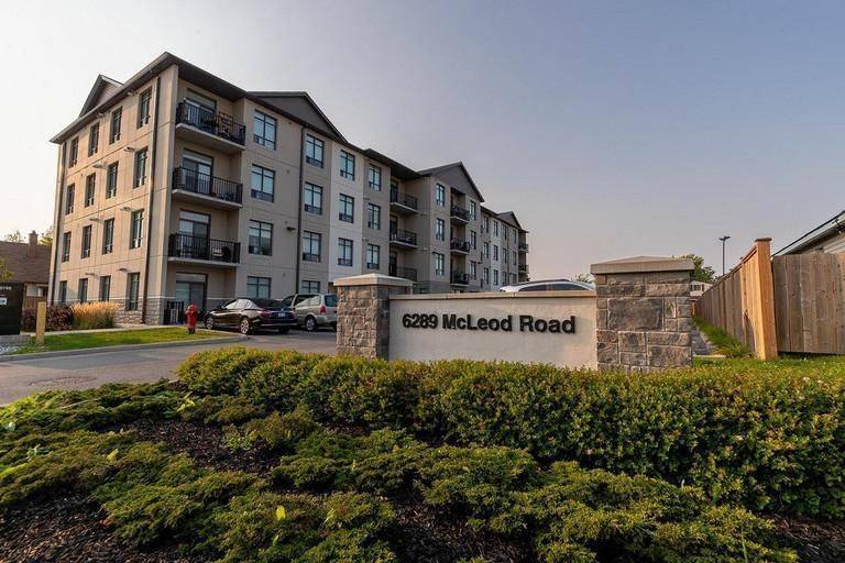 6289 Mcleod RD, Niagara Falls, ON L2G 3E9