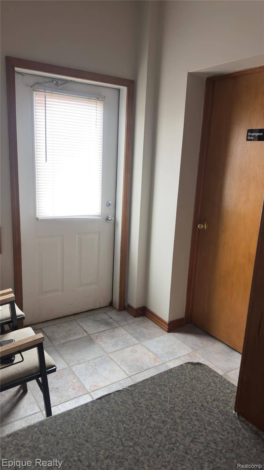 1570 Michigan AVE, Marysville, MI 48040