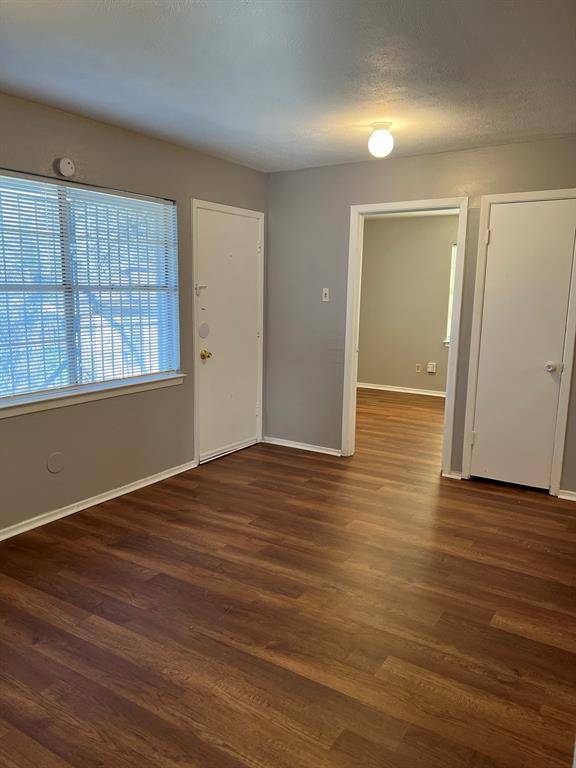 4293 Leland College Drive, Dallas, TX 75241