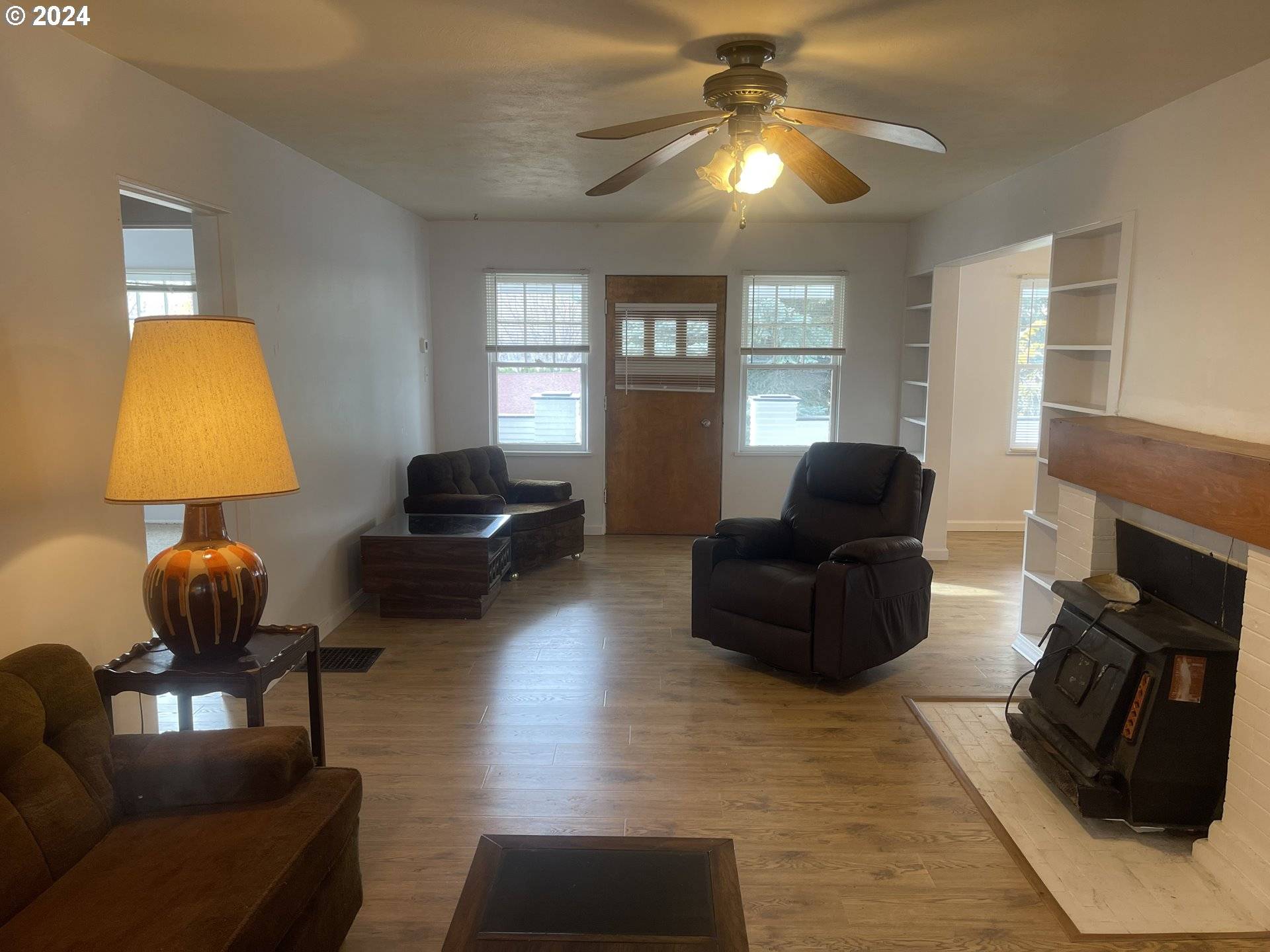 240 N COURT ST, Heppner, OR 97836