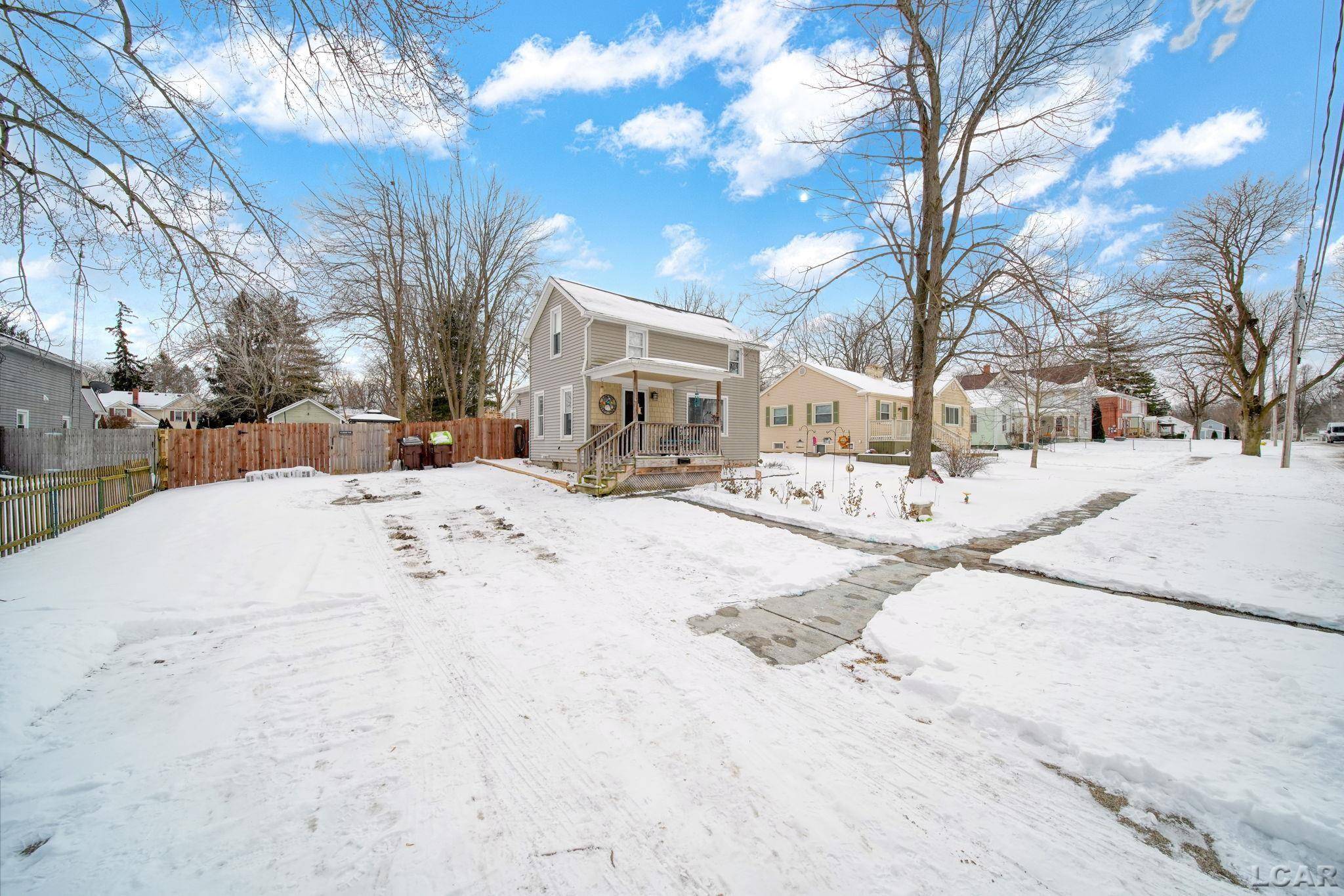 703 Company ST, Adrian, MI 49221