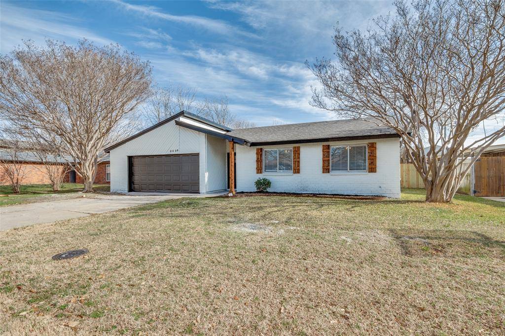 3430 Tina Drive, Grand Prairie, TX 75052