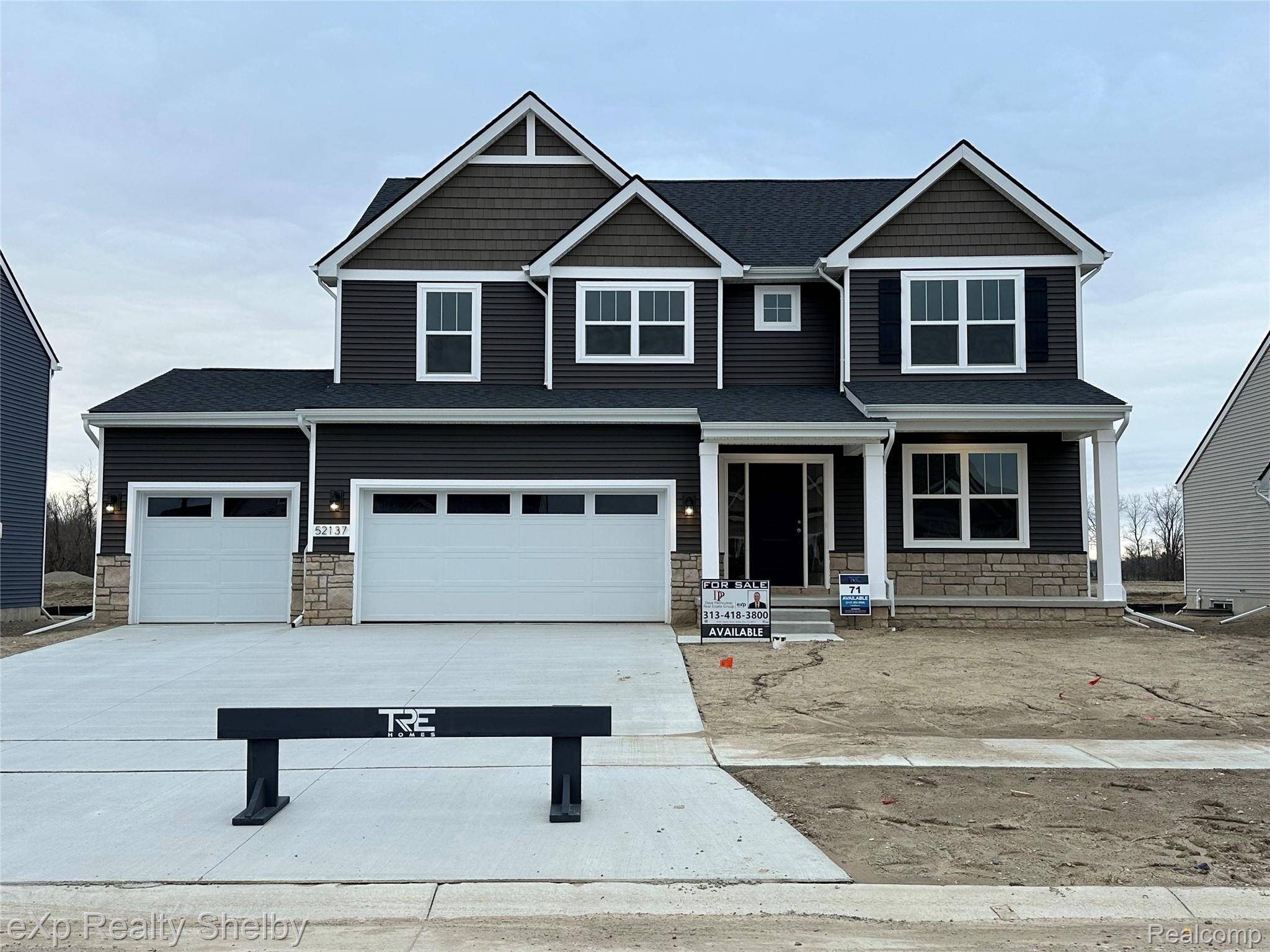 52137 Wellington Valley DR, Macomb Township, MI 48042
