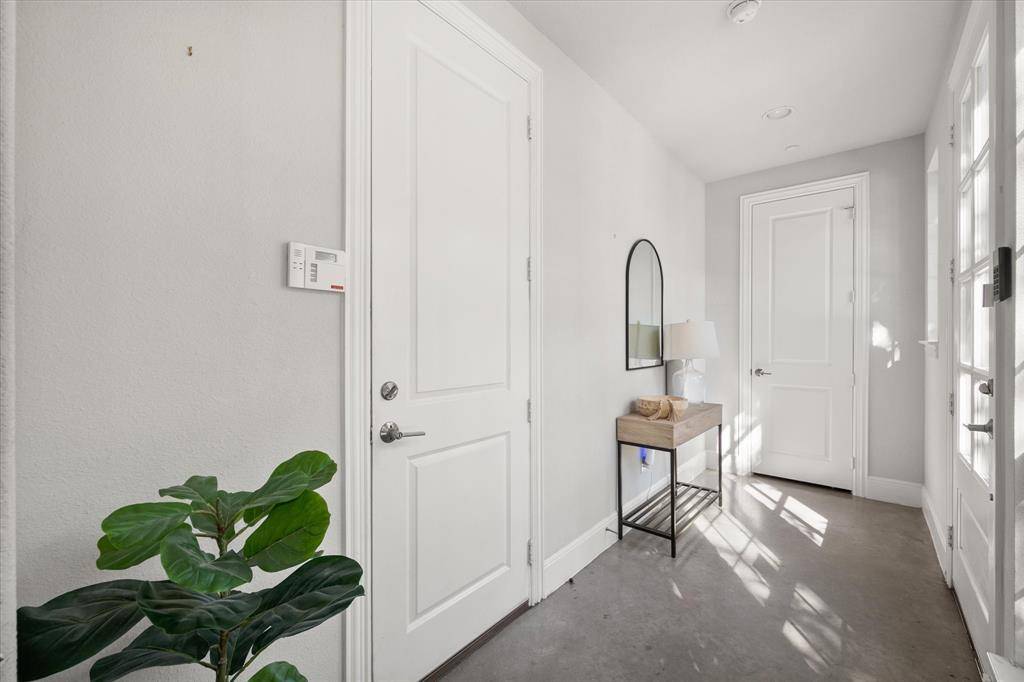 1900 Caddo Street #4, Dallas, TX 75204