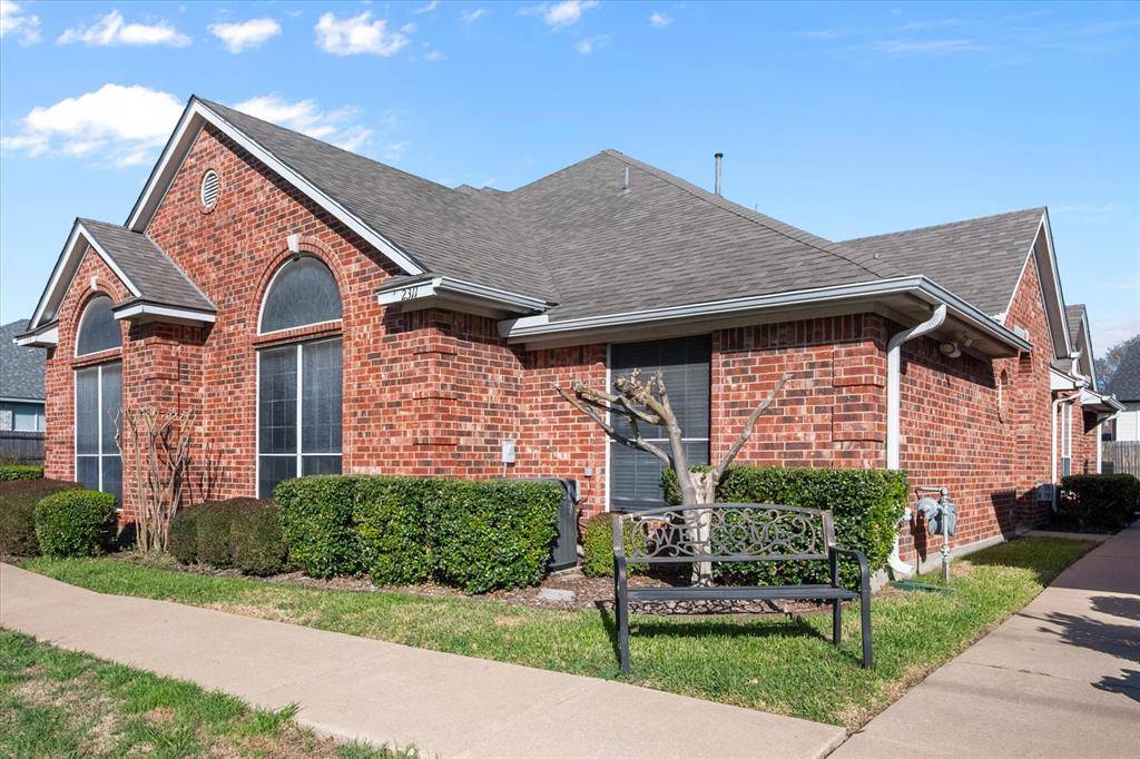 2311 Ragland Road, Mansfield, TX 76063