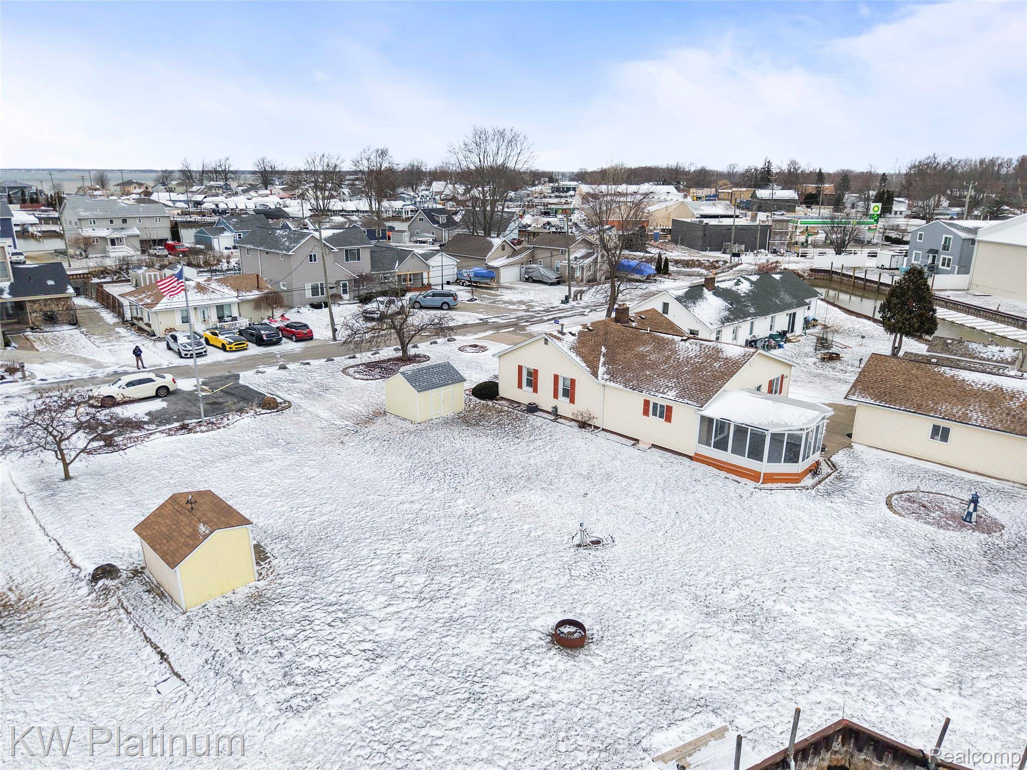 7825 Alexandria DR, Ira Township, MI 48023