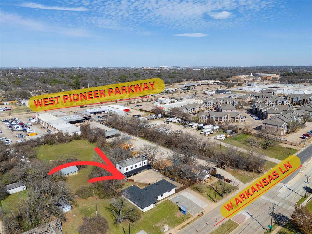 1927 W Arkansas Lane, Pantego, TX 76013