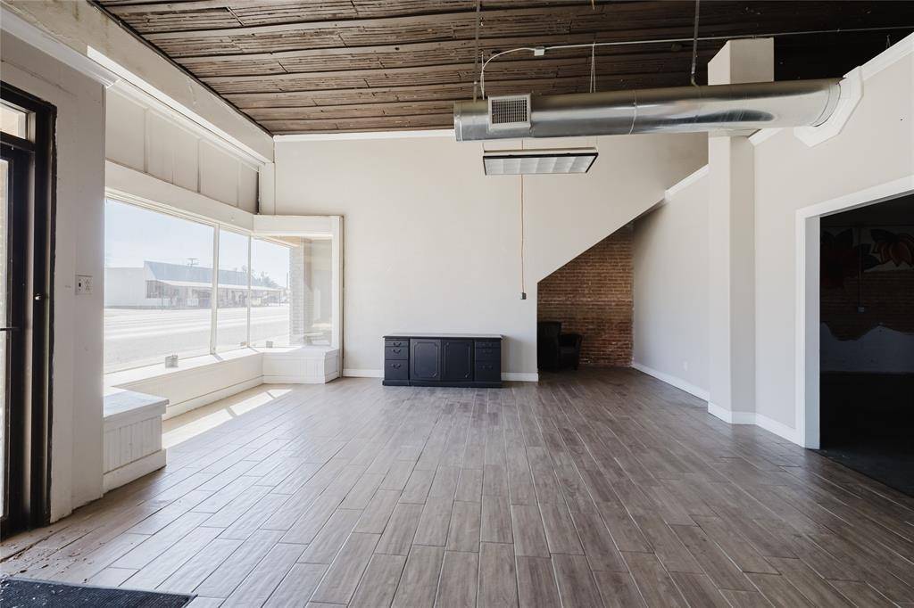 200 W 8th Street, Cisco, TX 76437