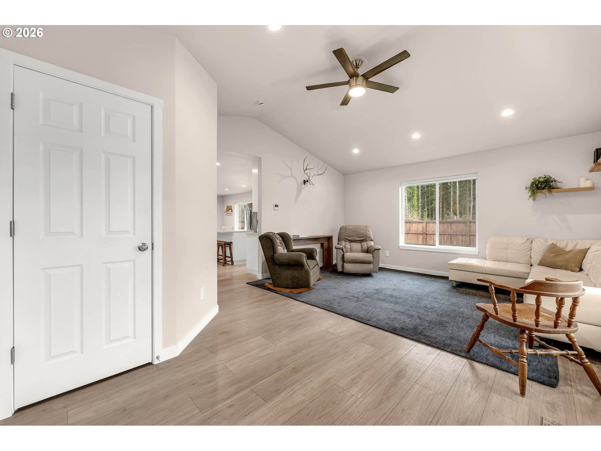 211 W OAK ST, Yacolt, WA 98675