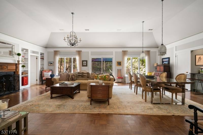 50 Hidden Valley Rd, Far Hills Boro, NJ 07931